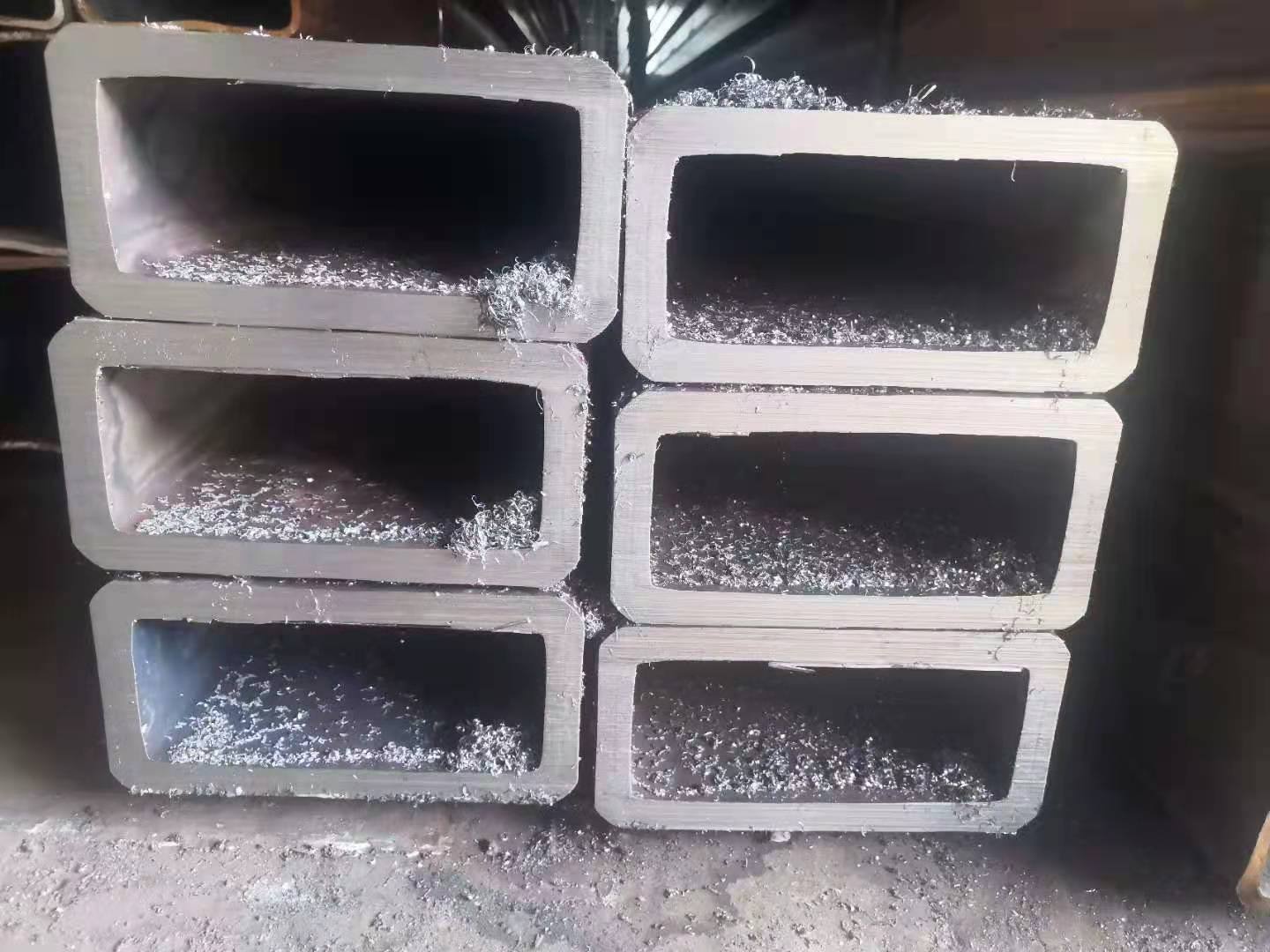 路易瑞镀锌带方管价格 天津厂家批发方矩管